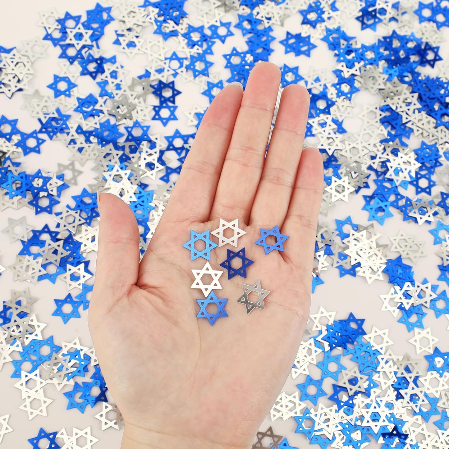MARFOREVER Star of David Glitter Confetti, Hanukkah Confetti Table Decoration Chanukkah Metallic Foil Blue Silver Chanukah Sprinkles Sequins Scatter for Hanukkah Jewish Festival Party Supplies Decor