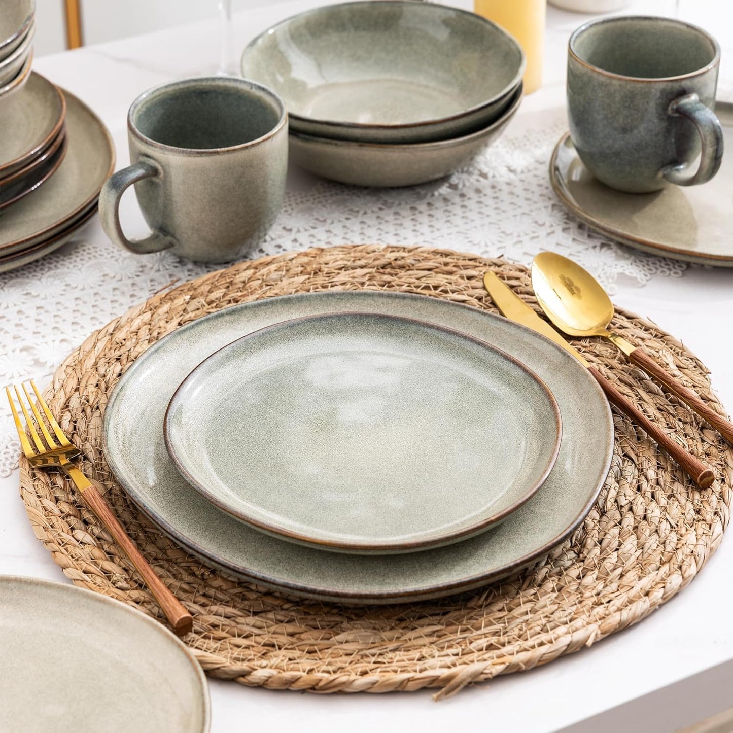 AmorArc Ceramic Dinnerware Sets,Handmade Reactive Glaze Stoneware Plates and Bowls Set,Highly Scratch Resistant | Dishwasher & Microwave Safe Dishes Set,Service for 6 (18pc)