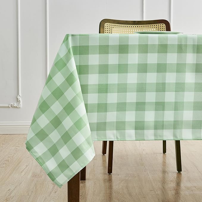 BALCONY & FALCON Gingham Table Cloth Rectangle – Machine Washable Wrinkle-Free Buffalo Checkered Tablecloth for 6ft 8ft Tables, Outdoor Picnic, Party, Kitchen Dining Decor (Green White, 57x118 Inch)