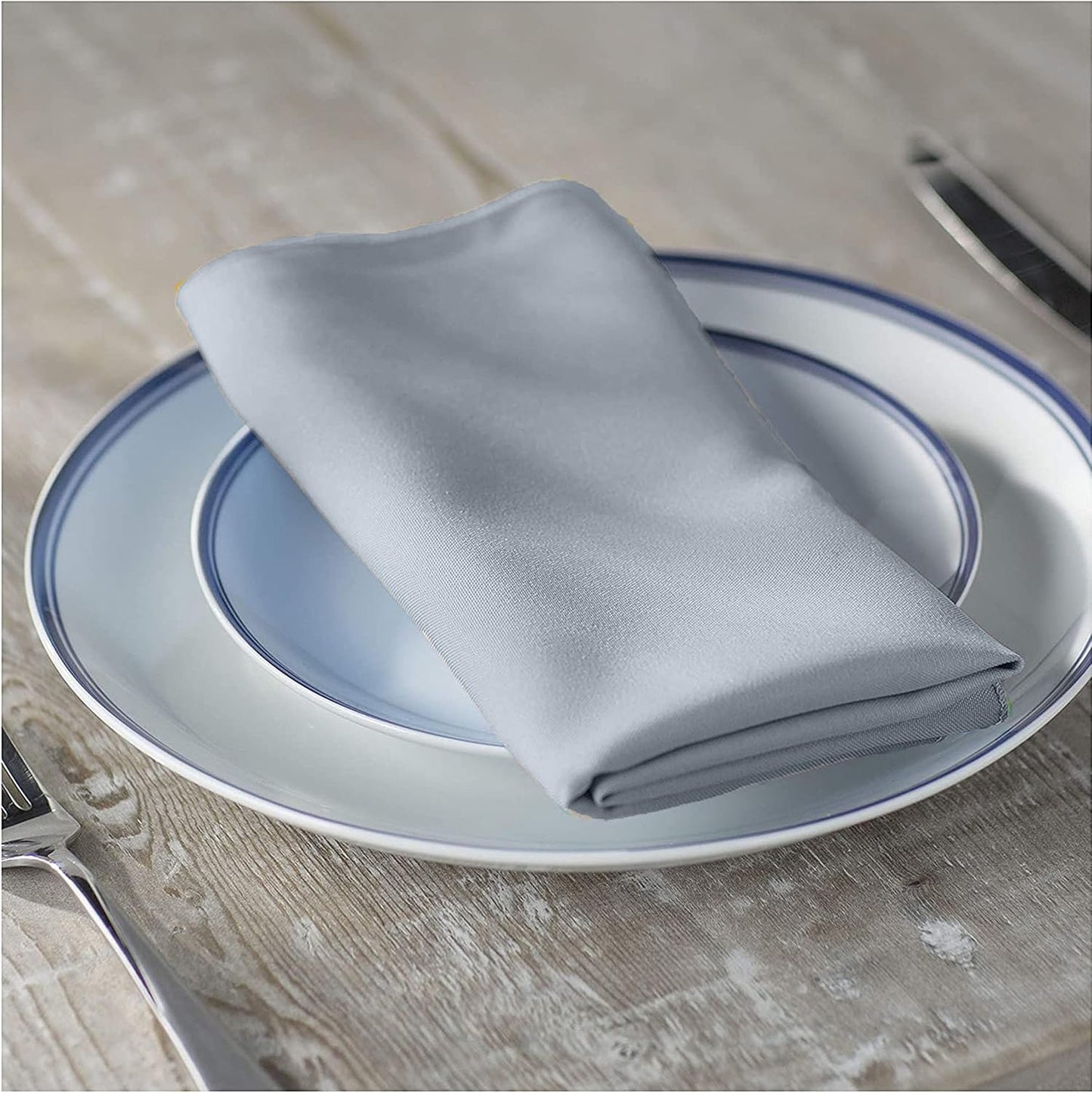 LA Linen 10-Pack Poly Poplin Napkin, Soft Cloth Napkins, Washable Reusable Napkins, Stain and Wrinkle Resistance Table Napkins for Dinner, Wedding, Parties, 17 by 17-Inch, Gray Light