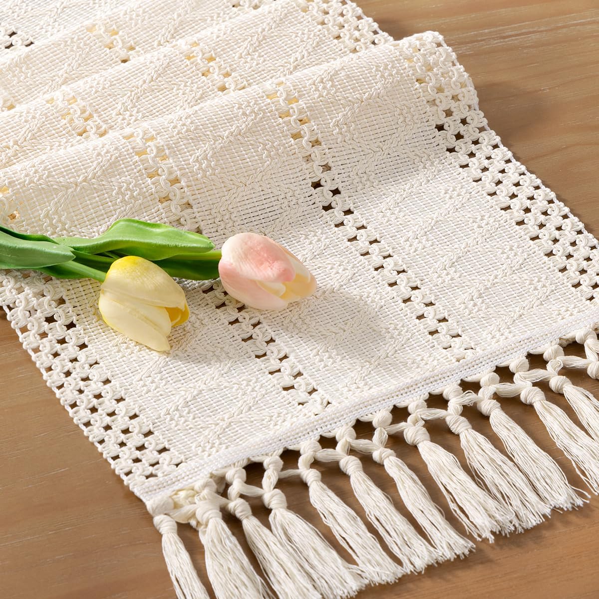 Socomi Boho Table Runner Fall Thanksgiving Farmhouse Rustic Dining Kitchen Centerpiece Decor Small Macrame Woven Cotton Linen Coffee Table Runner for Dresser Scarf Home Decor 12x36 inch Cream Ivory