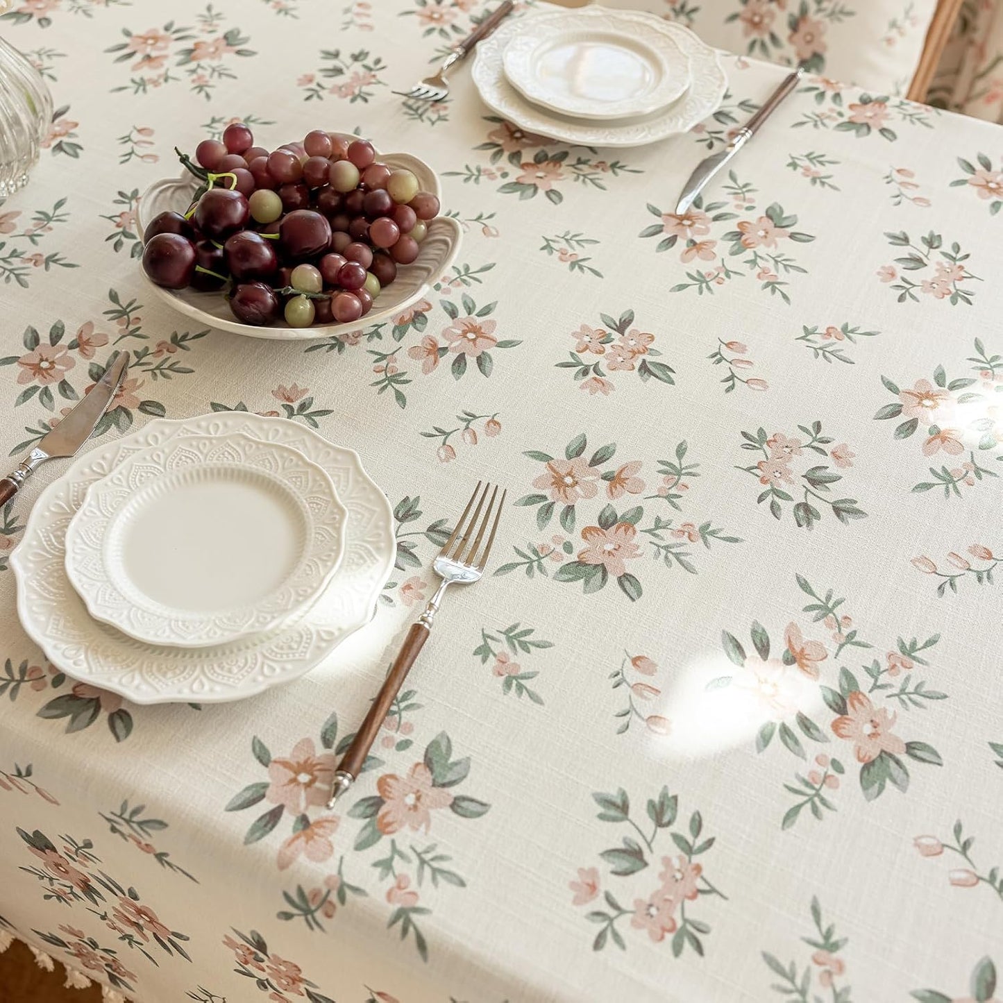 ENJOYBRIDAL Pink Floral Tablecloth - 60 x 120 Inch - Farmhouse Rectangle Table Cloth Boho Dining Washable Picnic Table Cover 10-12 Seats Vintage Kitchen Flower Camping Furniture Protector