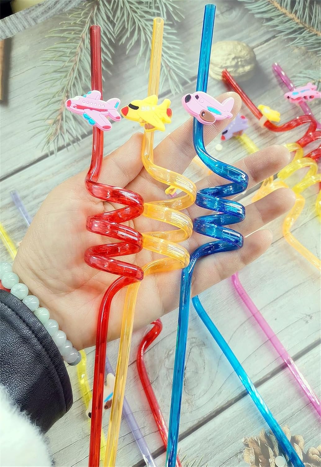 24 Pcs Bulk Drinking Straws Birthday Party Favors, Summer Beach Pool Beach Classroom Goodie Bag Filler Stuffers Party Supplies (Airplane)