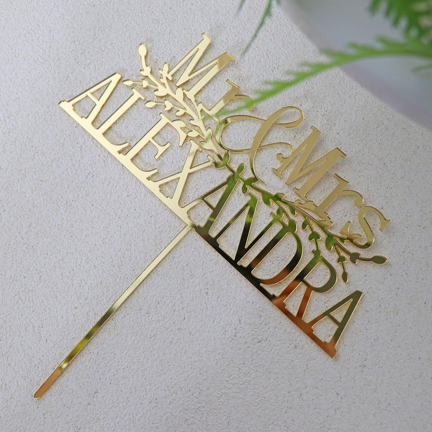 Wedding Cake Toppers in Mr and Mrs Cake Topper Personalized,16 Colors Cake Decoration,Custom Cake Topper Wedding Bride and Groom