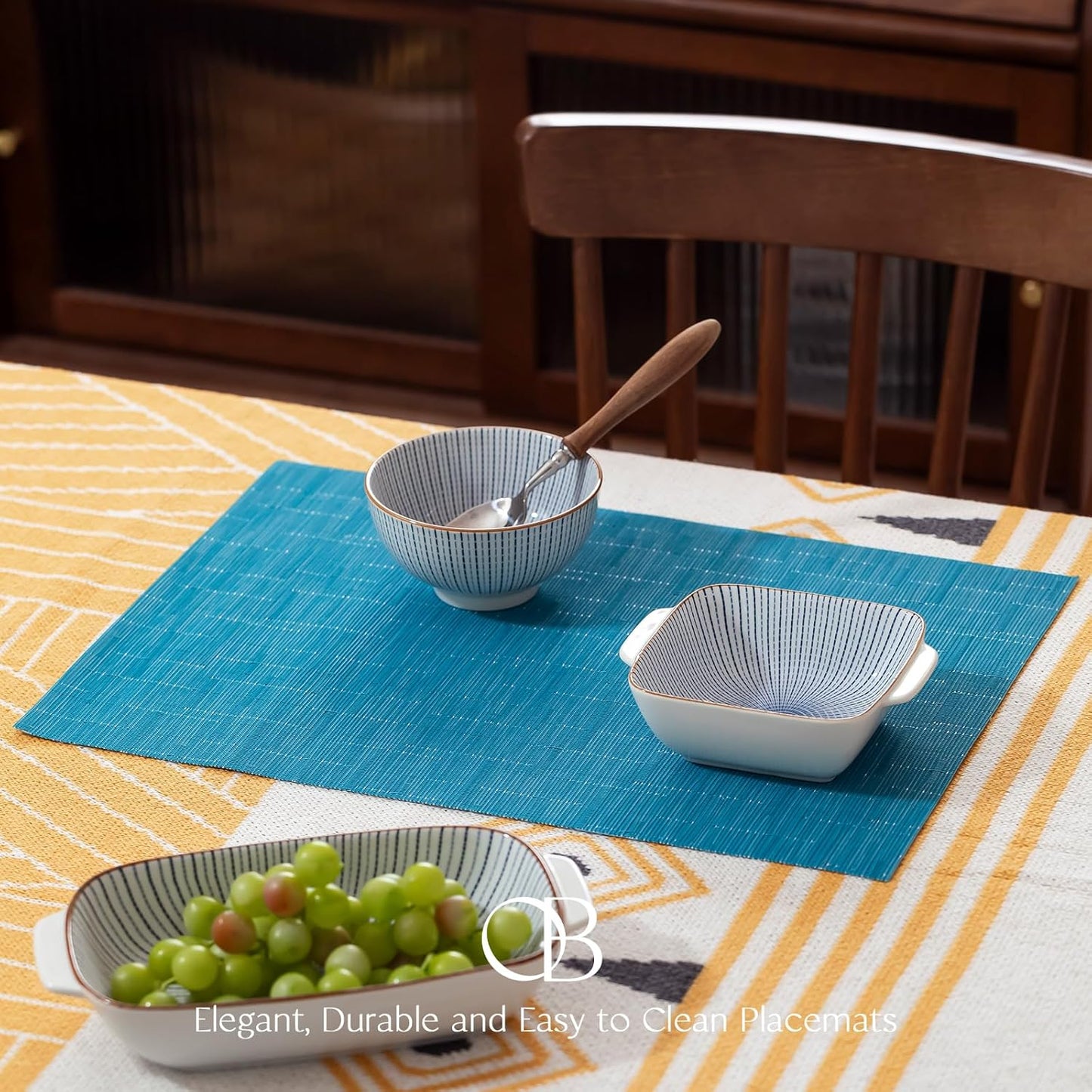 Placemats Set of 4 - Easy Clean Woven Vinyl Placemats for Dining Table, Indoor/Outdoor Place Mats, Washable PVC Table Mats（Teal Blue）