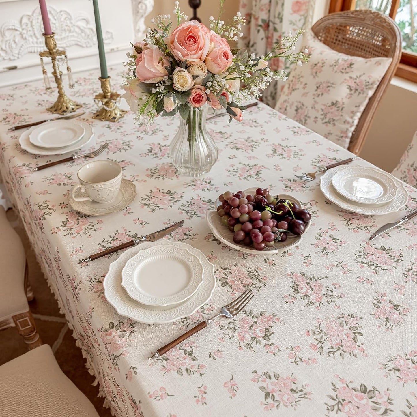 ENJOYBRIDAL Pink Floral Tablecloth - 60 x 120 Inch - Rectangle Vintage Table Cloth Picnic Camping Dining Boho Table Cover 10-12 Seats Rustic Farmhouse Cute Patterns Furniture Protector