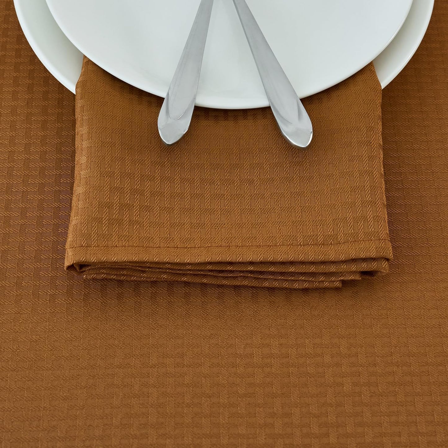 maxmill Fall Cloth Napkins 20 x 20 Inch Weaved Texture Design Soft Comfortable Luxury Serviette for Harvest Thanksgiving Family Dinners Weddings Parties and Banquets Set of 4 Pieces, Amber