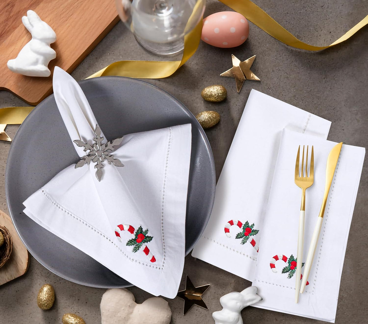 Homidate Cotton Cloth Dinner Napkins Set of 12 – 18x18 White with Green & Red Embroidery – Machine Washable Elegant Fabric Napkins for Weddings, Parties & Events