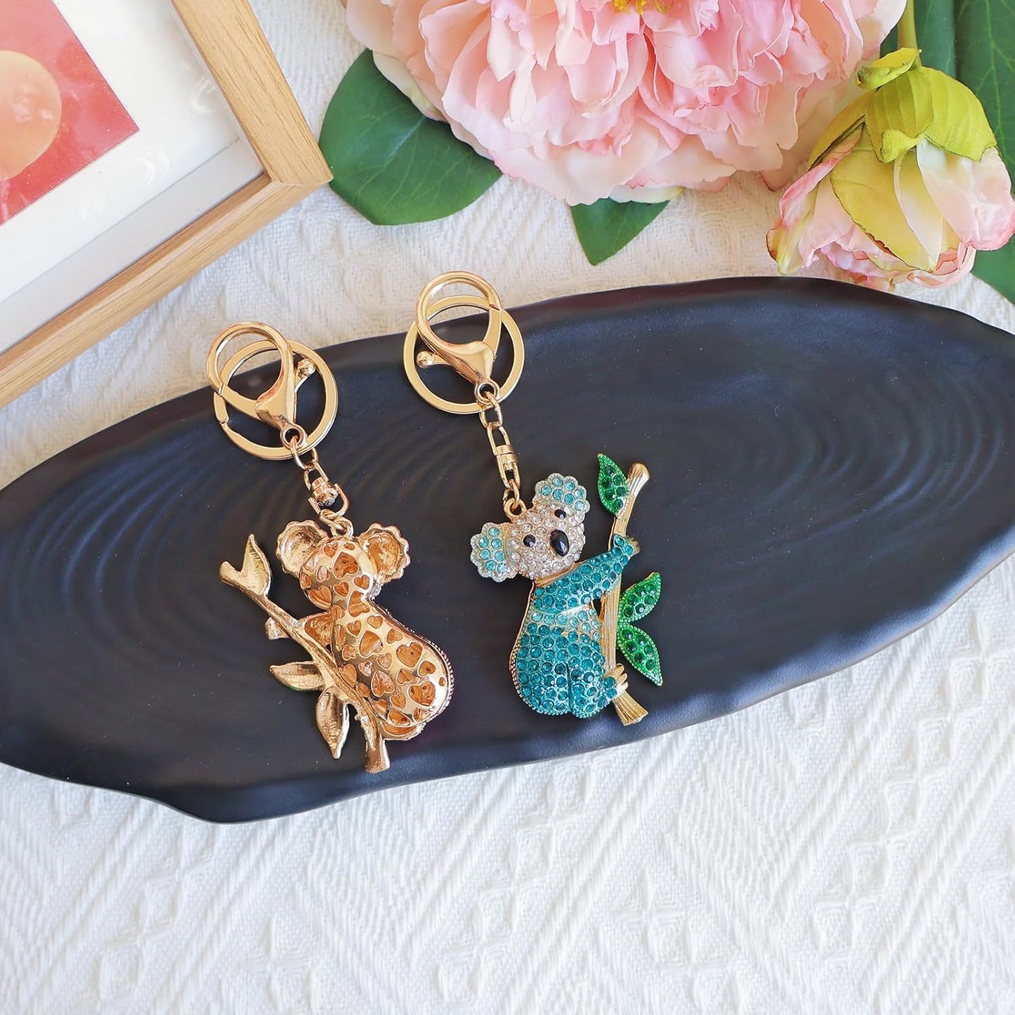 Key Chains Women Cute Keychains for Women Funny Keychain for Her Sister Girl Birthday Gift Bag Wallet Accessories