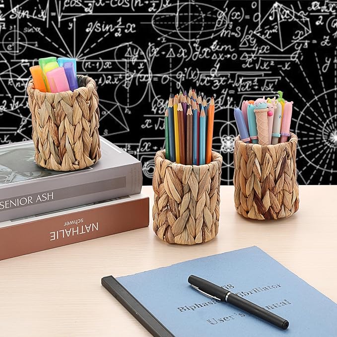 BTSKY 3 Pack Water Hyacinth Pencil Holder, Handmade Wicker Pen Cup Makeup Brushes Holder, Pens Pencil Cup Organizer Chic Woven Desktop Accessories Pen Container Box for Office Home Desktop, Cylinder