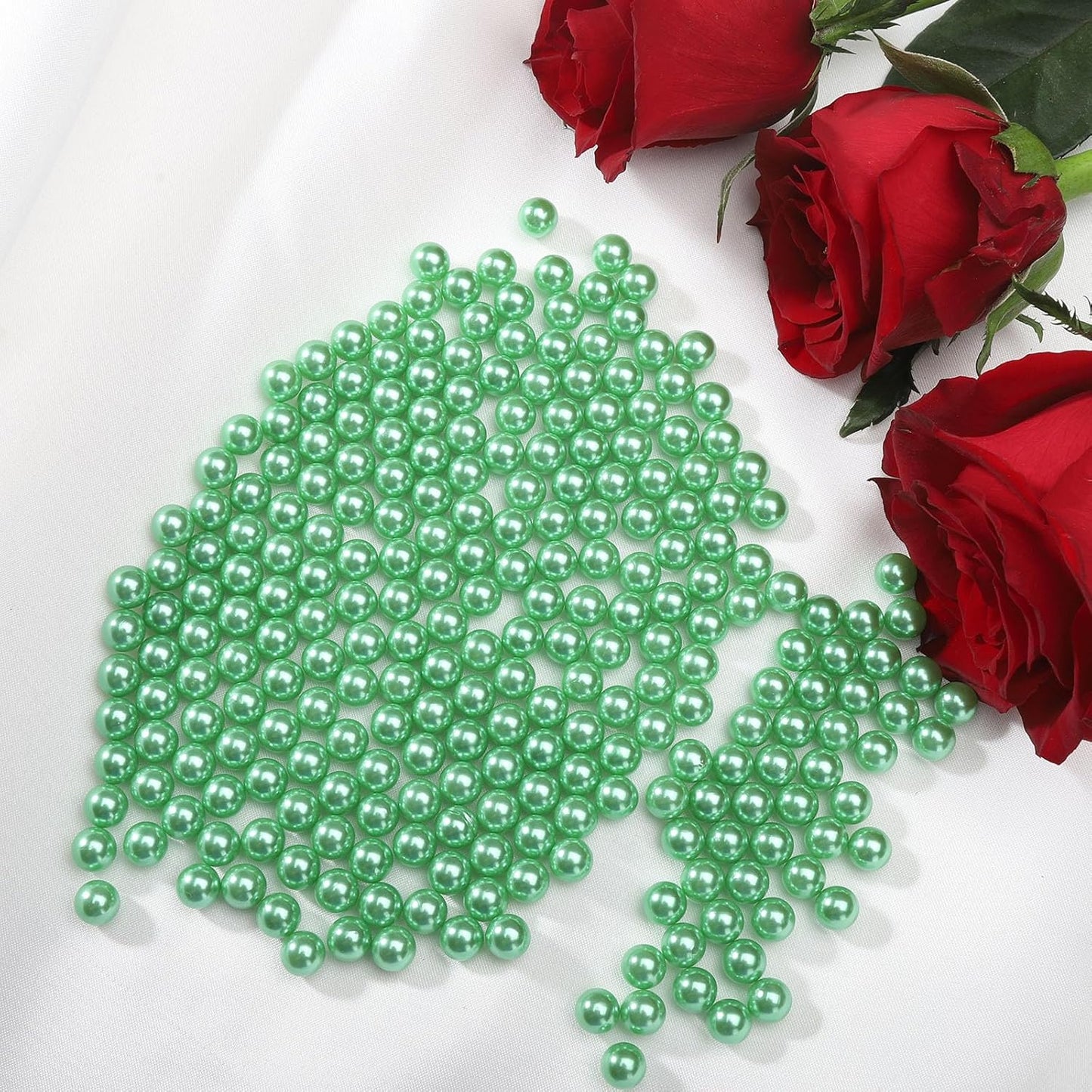 980pcs Undrilled Holeless ABS Faux Pearl Beads for Vase fillers, No Hole Round Pearls for Cosmetic Boxes, DIY Parts, Table Scatter, Wedding, Birthday Party Home Decorating (Green, 8mm)
