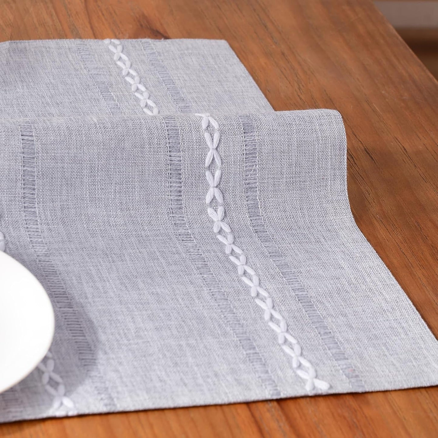 Wracra Cotton Linen Placemats, 14 x 19 Inch Set of 8 Placemats Rustic Hemstitch Place Mats for Kitchen Table and Heat Resistant-Hemstitch Grey