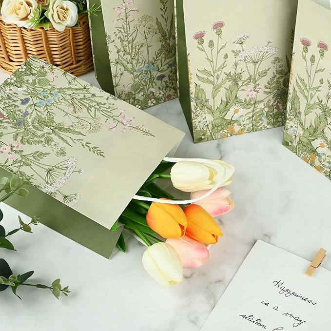 Bolsome 24Pcs Vintage Wildflower Paper Gift Bags Retro Floral Party Favor Bags with Handles Herb Goodie Candy Treat Bags for Wedding Birthday Baby Shower Party Supplies