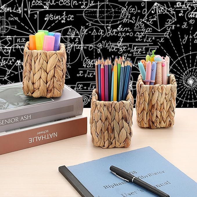 BTSKY 3 Pack Water Hyacinth Pencil Holder, Handmade Wicker Pen Cup Makeup Brushes Holder, Pen Pencil Cup Organizer Chic Woven Desktop Accessories Pens Container Box for Office Home Desktop, Square
