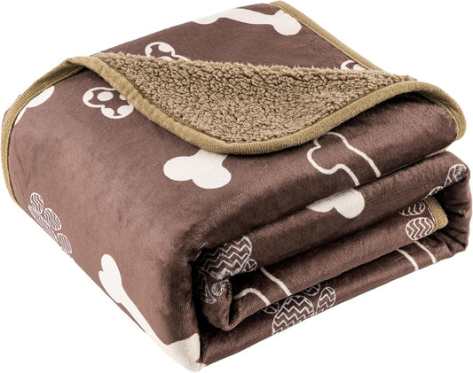 Waterproof Dog Blankets Pet Blanket, 30"x40" Cat Blanket for Indoor Cats, Soft Fluffy Sofa Car Bed Protector, Reversible Sherpa Fleece Puppy Blanket for Small Medium Dogs (Chocolate)