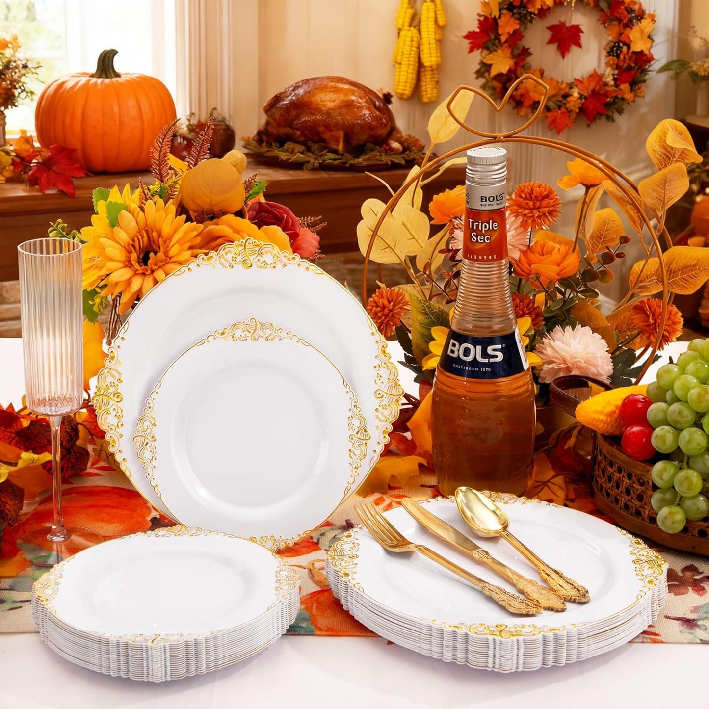 200PCS White and Gold Plates - Gold Plastic Plates - Fancy Disposable Plate - Gorgeous Christmas Dinner & Dessert Plate for 100 Guests for Wedding & Thanksgiving Party