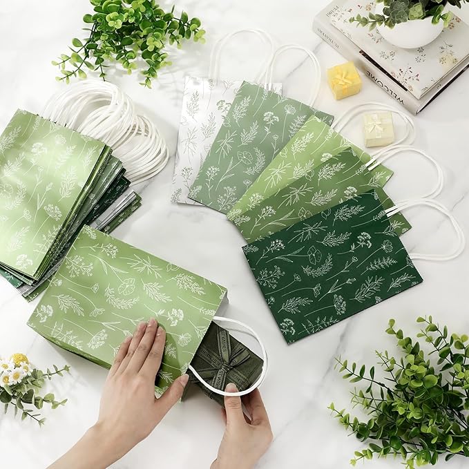 Kolldenn 50 Pcs Sage Green Wildflower Gift Bags with Handles Paper Floral Goodie Welcome Bag for Wedding Guest Baby Shower Bridal Birthday Party Favor, 5.91 x 3.15 x 8.27 Inches