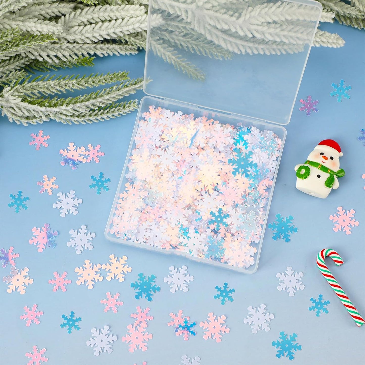 MARFOREVER Christmas Snowflakes Confetti Decorations, Iridescent Clear White Snowflake Table Confetti Mixed Winter Glitter Sequins for Xmas Winter Wonderland Party Home Decoration