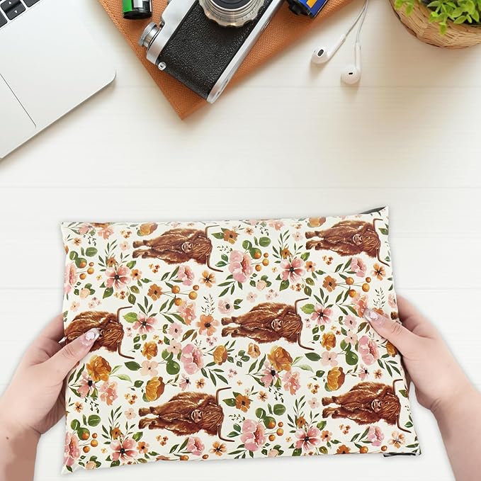 JarThenaAMCS 100Pcs Boho Floral Highland Cow Poly Mailers 10 x 13 Inch Watercolor Cow Flower Packaging Bags Rustic Self Seal Mailing Envelope Bags for Small Business Clothing Document Gifts