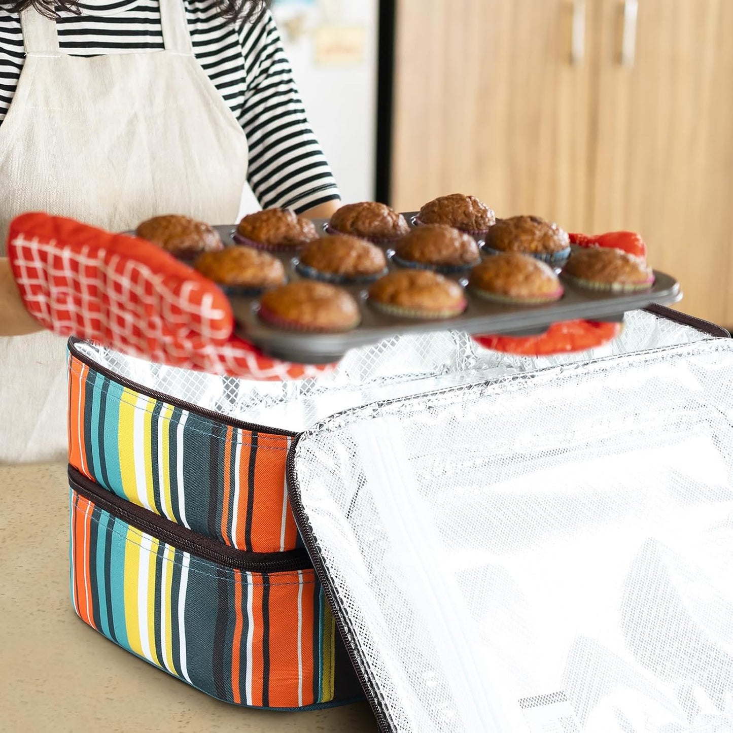 MIER Insulated Casserole Carrier Fits 9"x13" Baking Dishes/Foil Pans, Double Food Carriers Bag Thermal Holder for Hot or Cold Food Lasagna Lugger Potluck Parties Picnic Travel, peacock blue