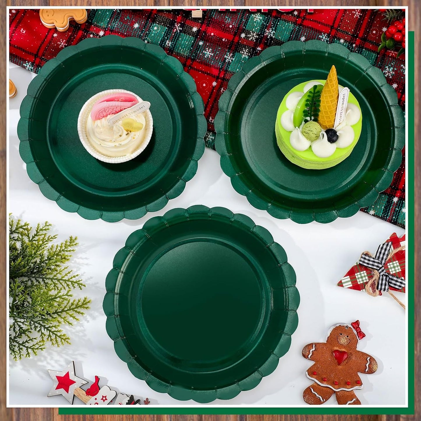 30 Pcs Dark Green Plates Disposable 7 Inch Scalloped Christmas Paper Plates Dessert Cake Plate Cute Party Plate for Wedding, Birthday, Holiday