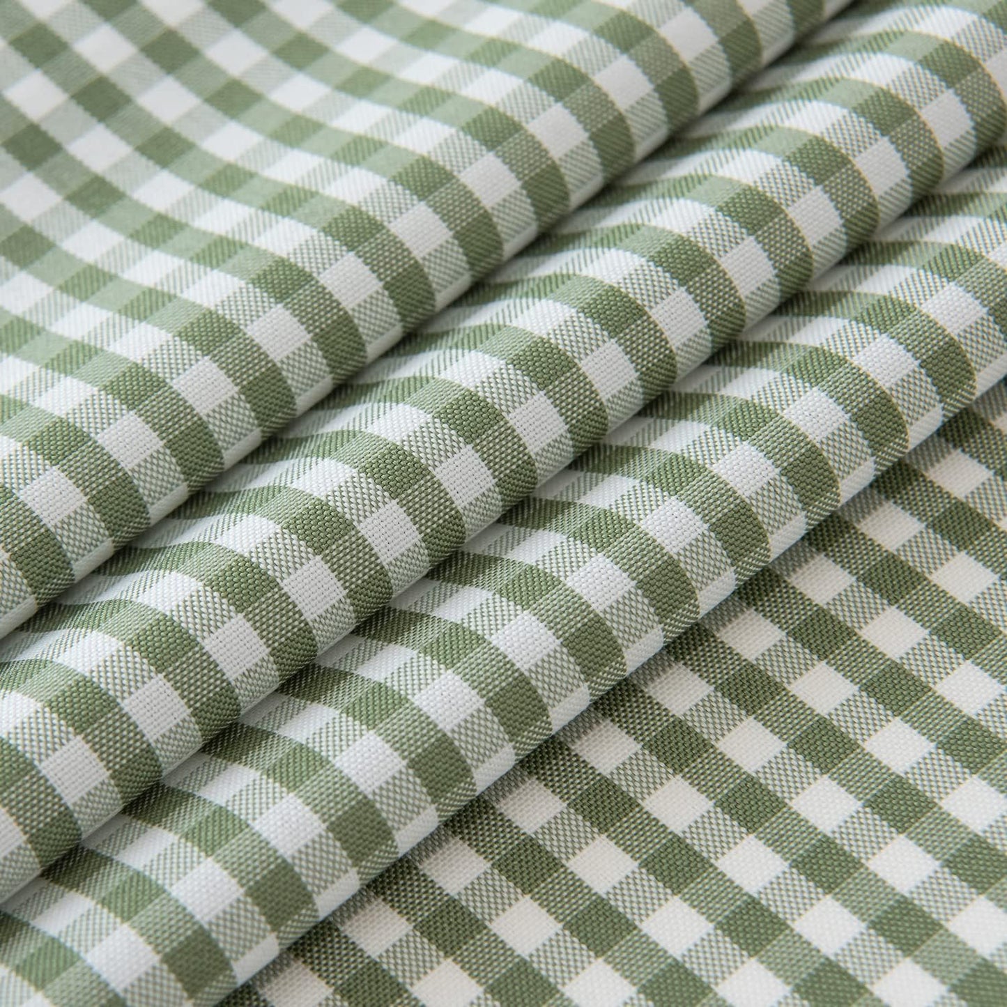 maxmill Square Checkered Tablecloth Water Resistance Antiwrinkle Spillproof Heavy Weight Gingham Kitchen Table Cloth Buffalo Plaid for Dining Room Party Holiday Dinner 70 x 70 Inch Sage White