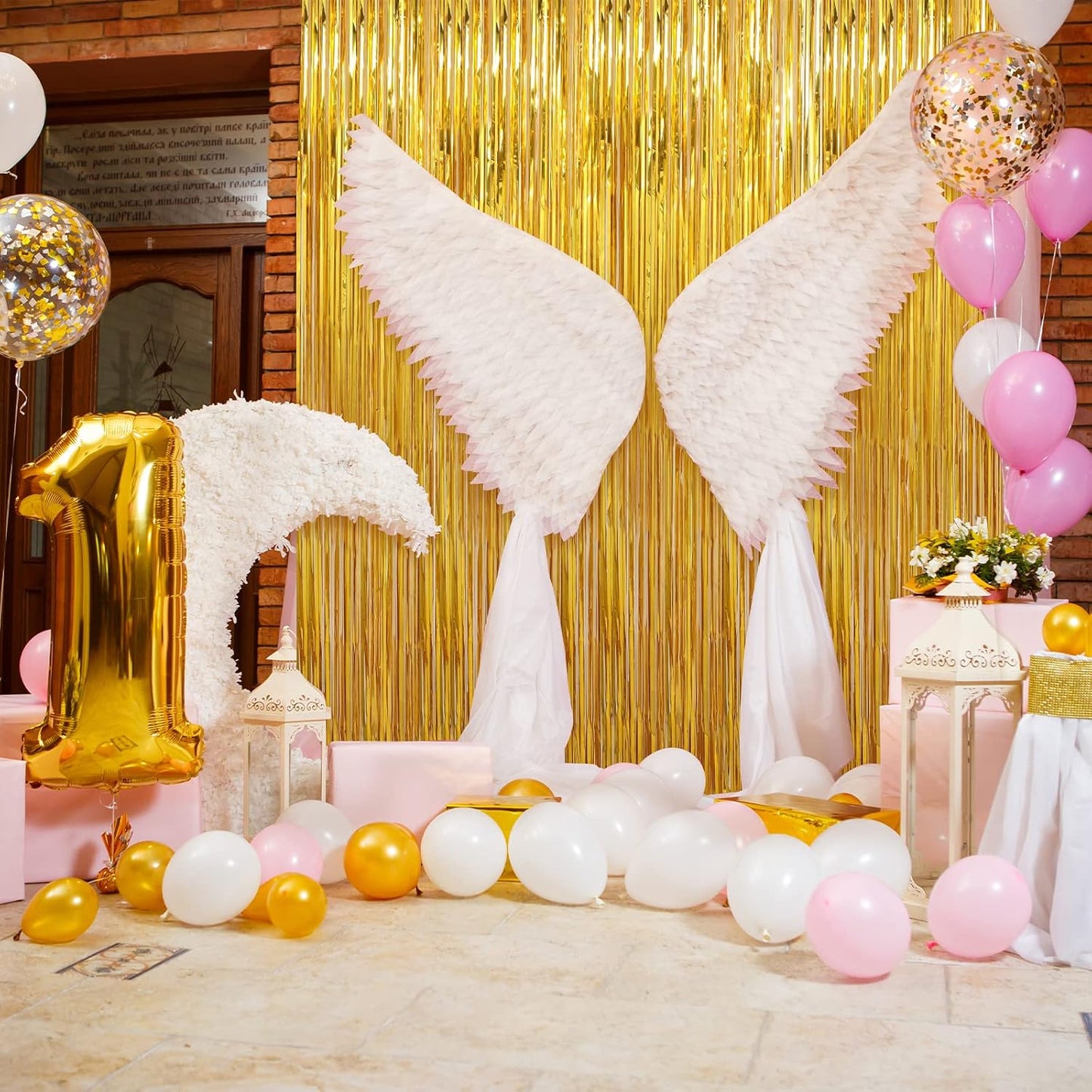 Crosize 5 Pack 3.3 x 9.9 ft Gold Foil Fringe Curtains Party Decorations, Gold Tinsel Curtain Backdrop for Parties, Door Streamers, Glitter Streamer Backdrop for Birthday Decoration