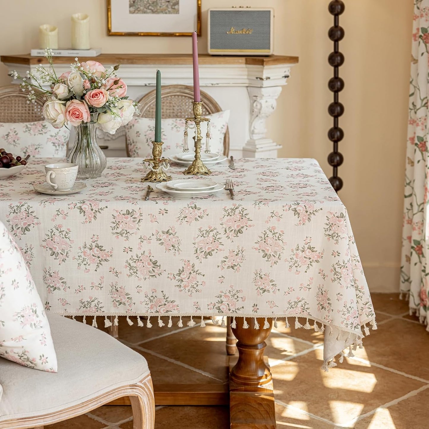 ENJOYBRIDAL Pink Floral Tablecloth - 60 x 84 Inch - Rectangle Vintage Table Cloth Picnic Camping Dining Boho Table Cover 6-8 Seats Rustic Farmhouse Cute Patterns Furniture Protector