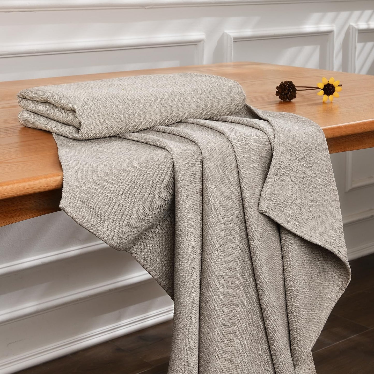 SEASHORE TREE Rectangle Tablecloth Linen Textured Table Cloths 57 x 118 Inch Waterproof Spill-Proof Wipeable Wrinkle Free Dining Table Cover for Buffet Party Wedding Outdoor and Indoor Use, Beige