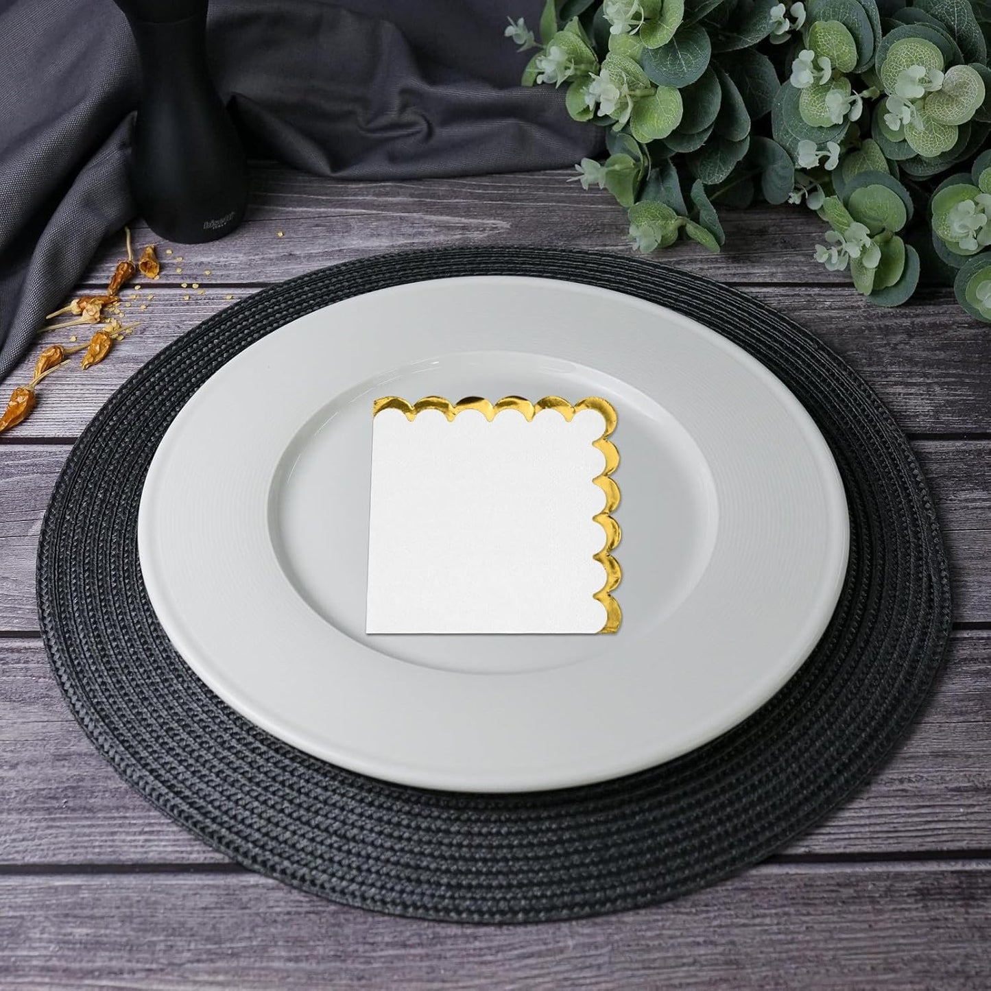 200 Pack White and Gold Paper Napkins Scalloped Cocktail Napkins White Disposable Beverage Napkins for Birthday Baby Shower Wedding Party Supplies Dinnerware Tableware Decorations
