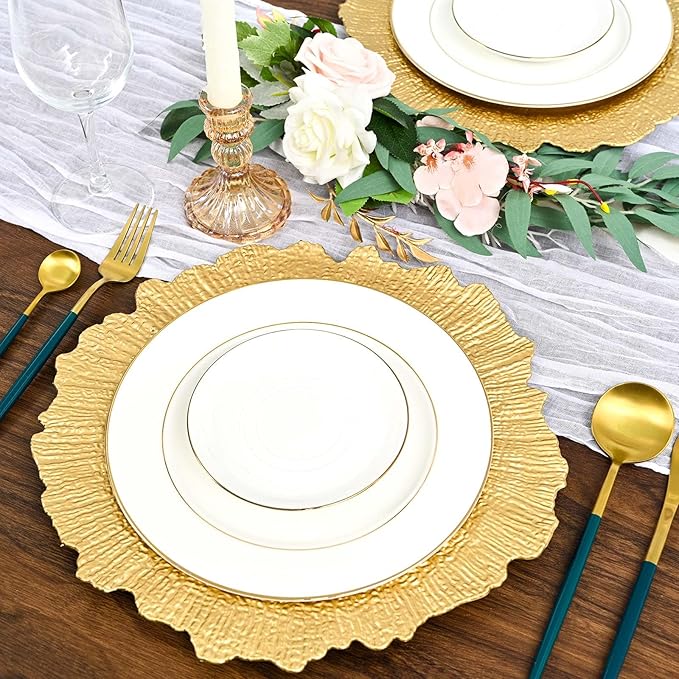Pesonlook 50Pcs Gold Charger Plates Round 13inch, Reef Plate Chargers for Dinner, Bulk Plastic Floral Table Charger Plates for Dinner Wedding Party Event Table Setting Decoration(Gold)