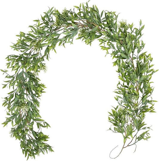Briful 5ft Long Artificial Boxwood Garland, Realistic Greenery Garland for Door Mantle, Eucalyptus Garlands for Farmhouse Home Centerpiece Table Decor
