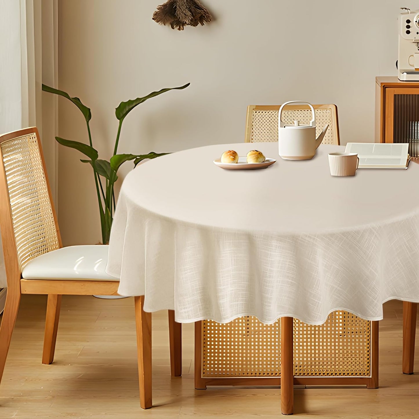 Linen Textured Round Tablecloth, Slubby Lightweight Table Cloth 60 Inch, Water Resistant Stain Resistant Farmhouse Burlap Table Cover for Kitchen Dining Room