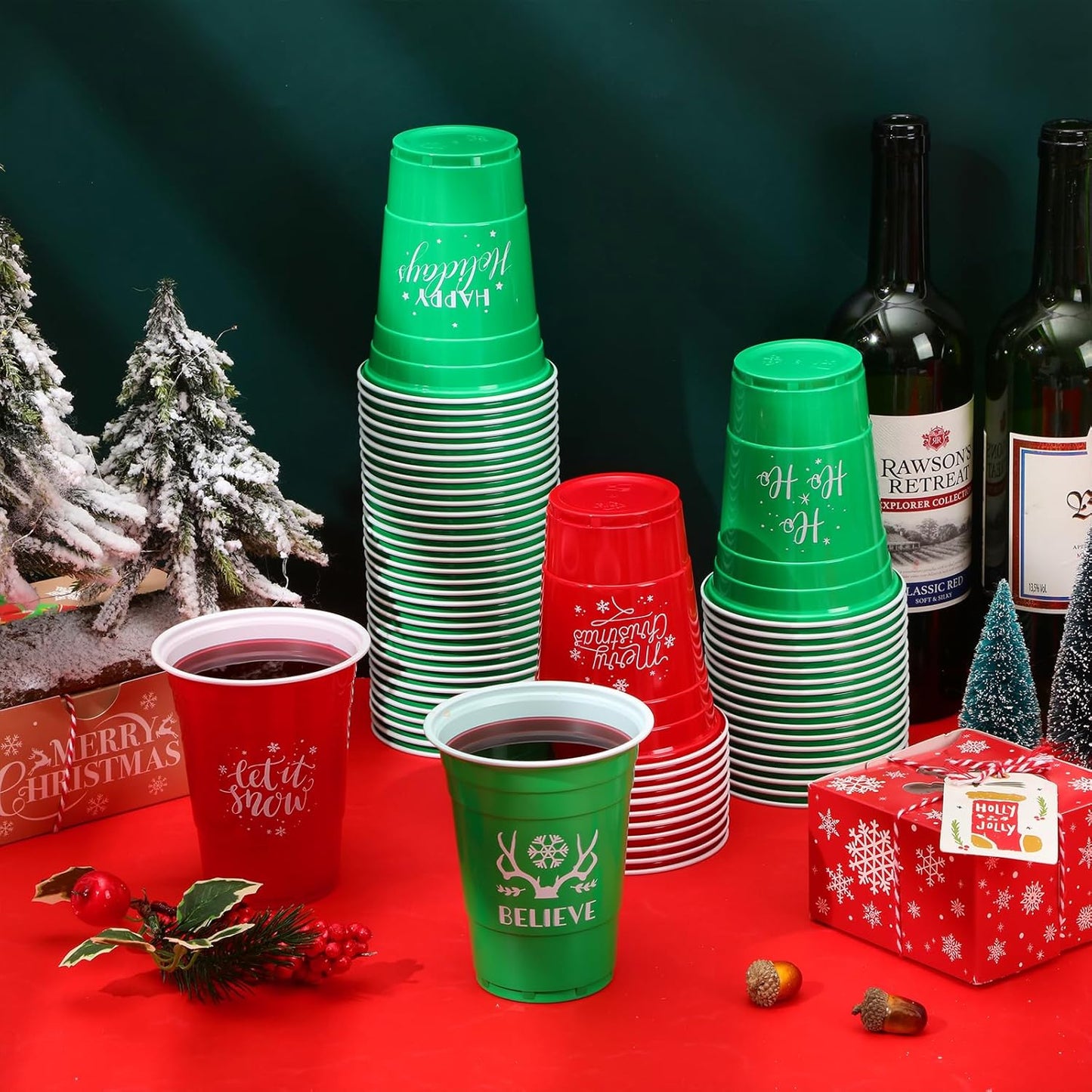 Sliner 120 Pcs 16 oz Christmas Plastic Disposable Cups Bulk Snowflake Elk Star Christmas Tree Drinking Cups for Xmas Birthday Party Supplies (Red,Green)
