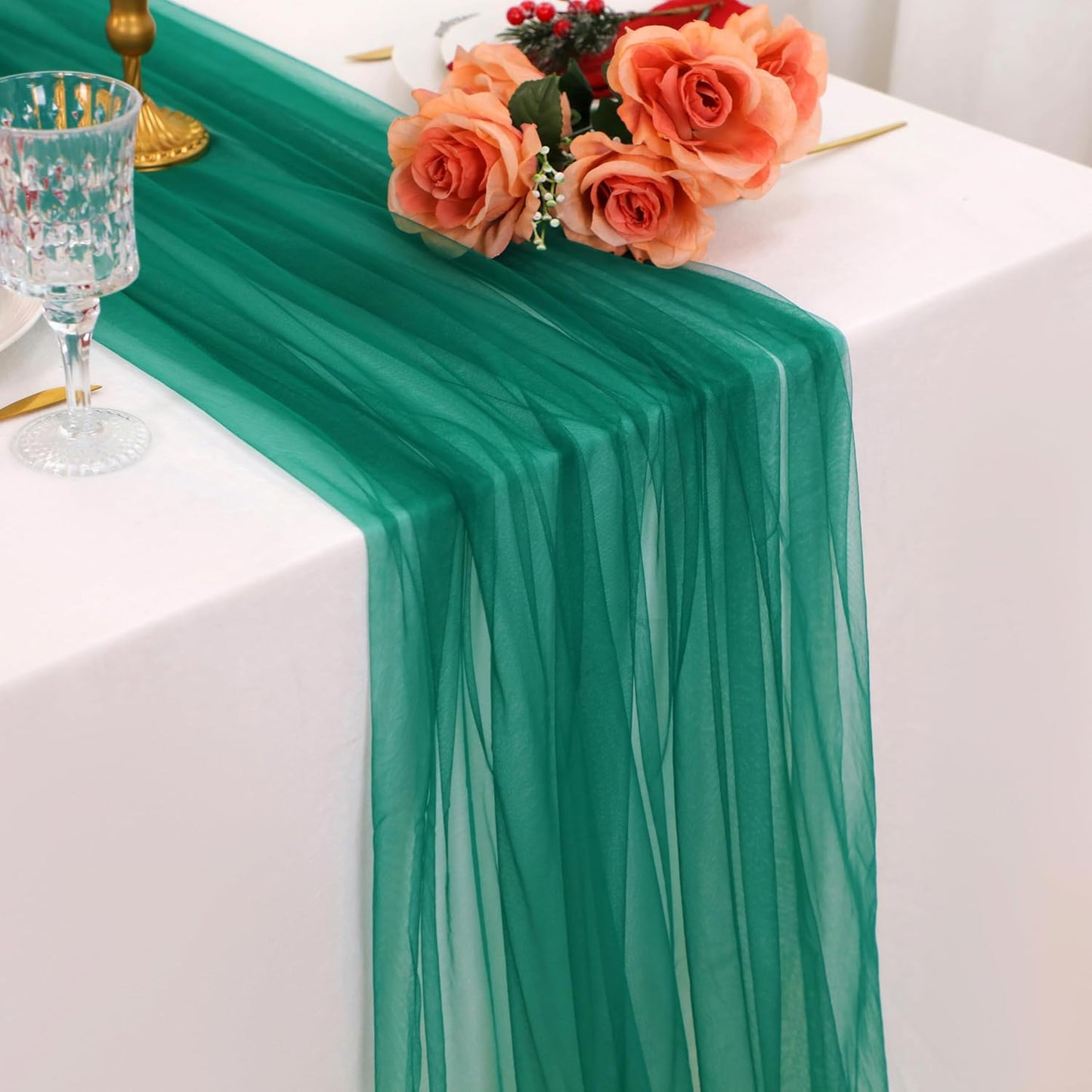 Snowkingdom Emerald Green Table Runner, 10FT Sheer Tulle Cheesecloth Gauze Runner 120 Inch, Rustic Vintage Bohemian Table Decor for Wedding Baby Shower Birthday Christmas Party Holiday