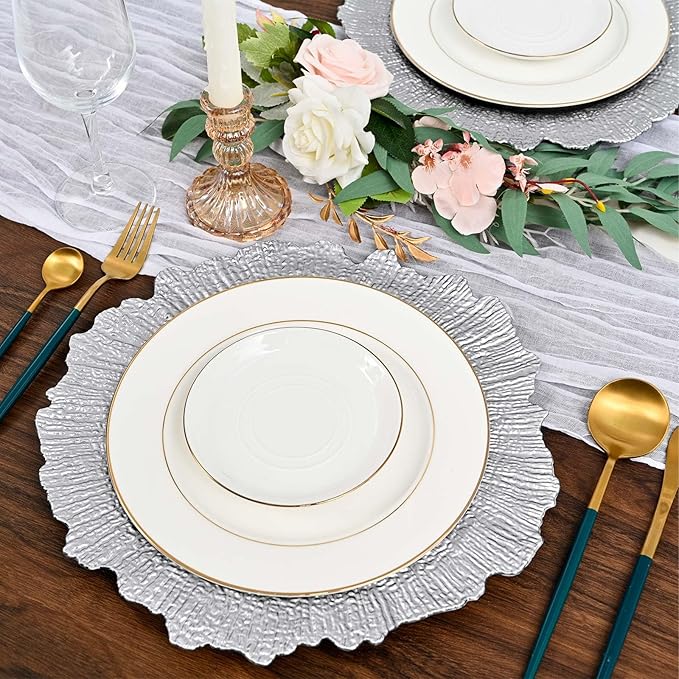 Pesonlook 24Pcs Silver Charger Plates Round 13inch, Reef Plate Chargers for Dinner, Bulk Plastic Floral Table Charger Plates for Dinner Wedding Party Event Table Setting Decoration(Silver)