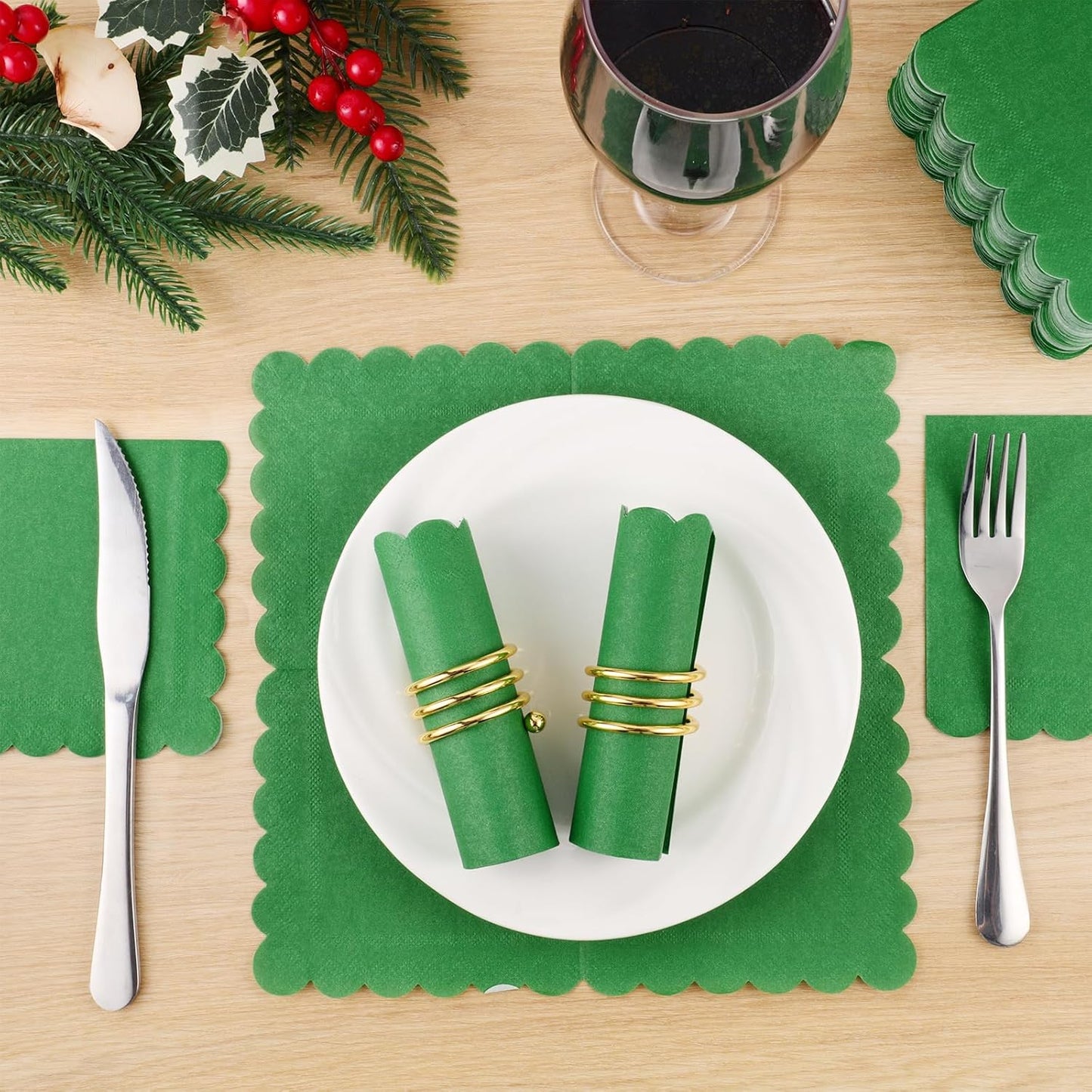 120 Pcs Green Napkins,Scalloped Christmas Napkins Green Beverage Dessert Napkin for Christmas Birthday Wedding Baby Shower, 5 x 5 Inch