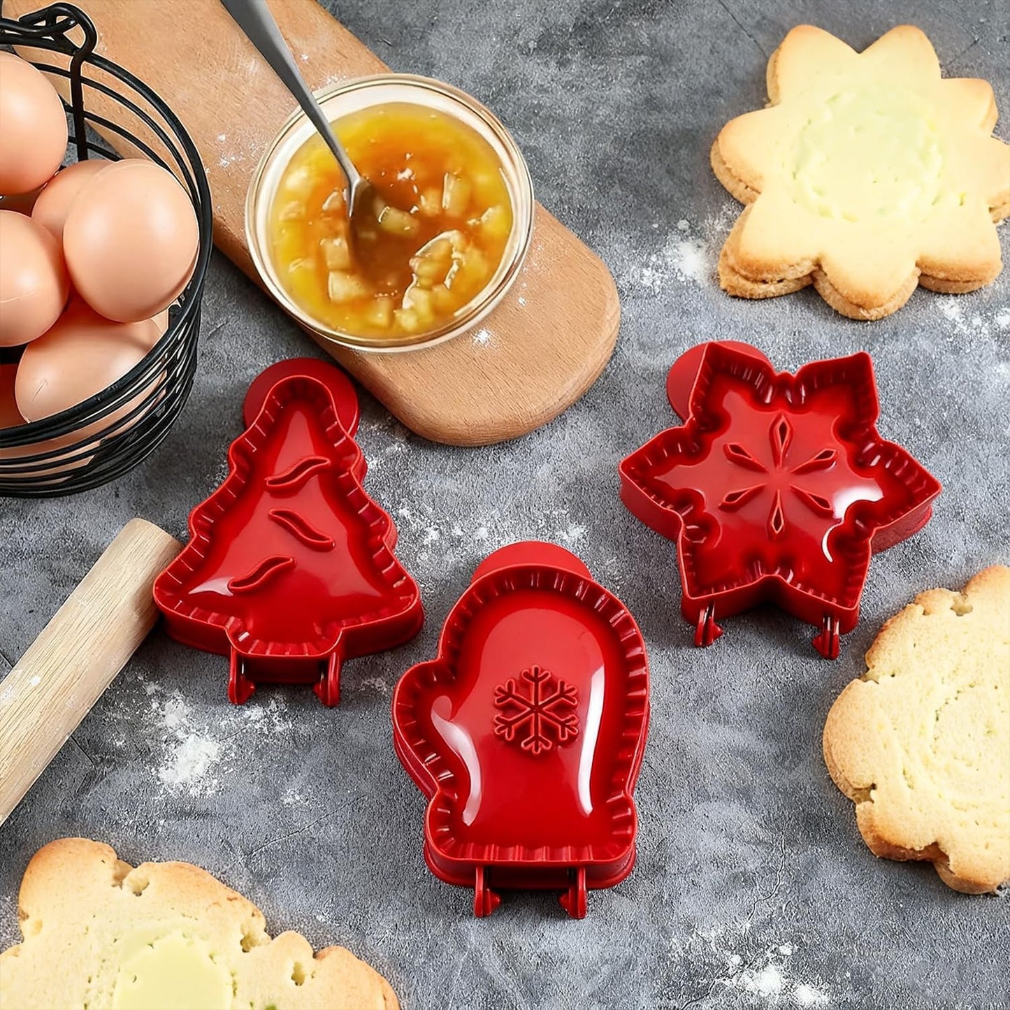 Holiday Mini Pie Molds, 3PCS Christmas Baking Hand Pie Press Mold Maker with Snowflake, Mitt & Xmas Tree, Party Potluck Hand Pie Molds for Festivals and Parties