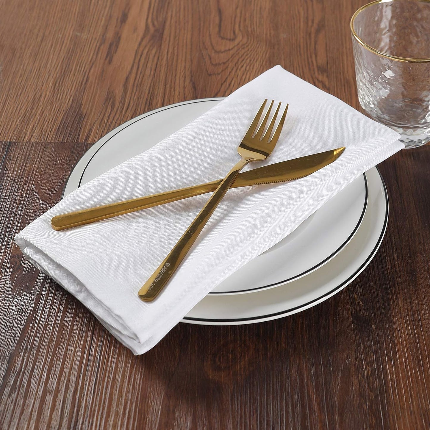 Cloth Napkins 20x20 inch Washable Polyester Dinner Napkins Soft Table Napkins for Wedding Party Dining Banquet(White,12PCS)