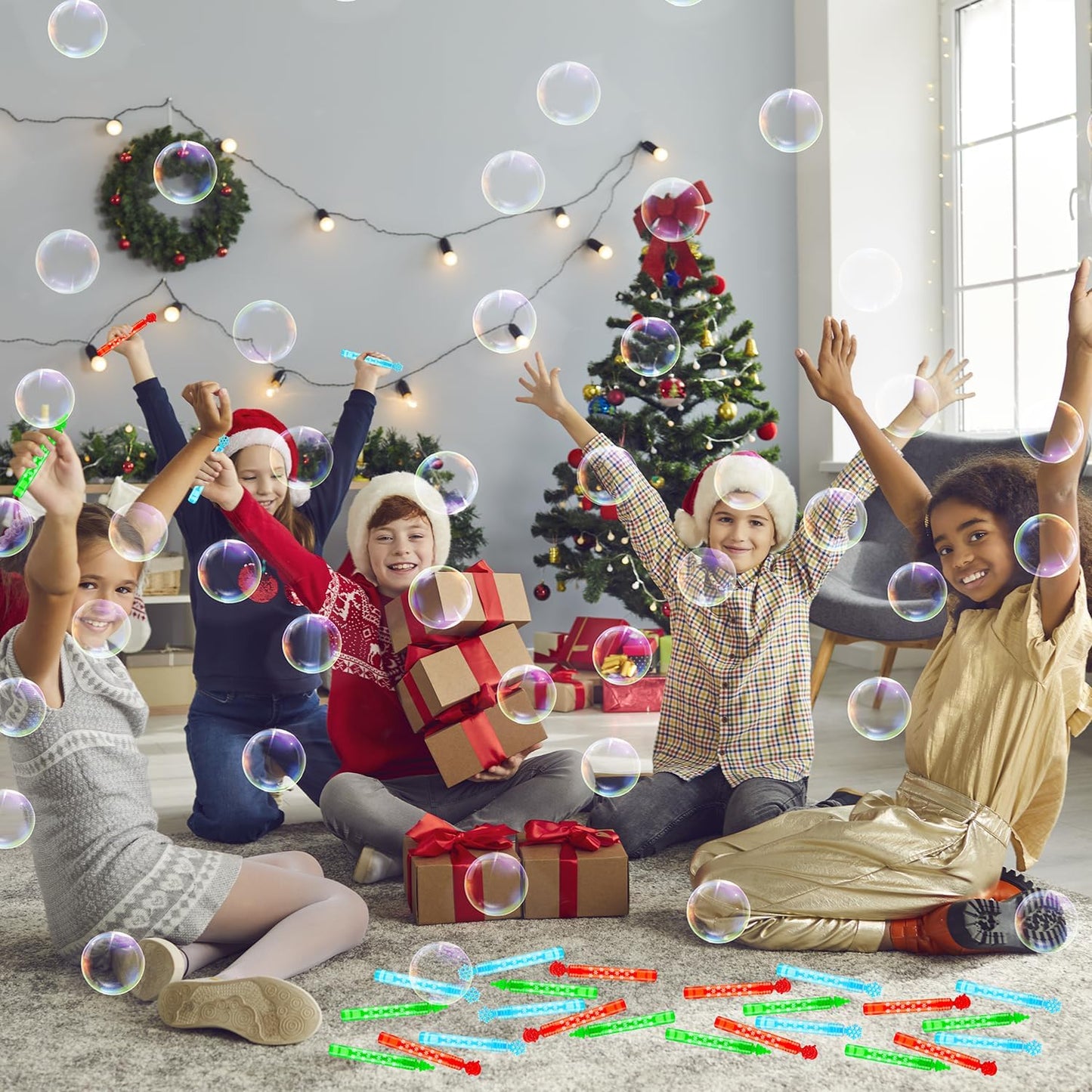 Bulk Christmas Giveaways for Toddlers 200 Pack, Xmas Mini Bubbles Toys Gifts Party Favor Supplies Bulk for Kids, Goody Treat Bag Stocking Stuffer Filler Preschool Prizes Activities for Boys Girls