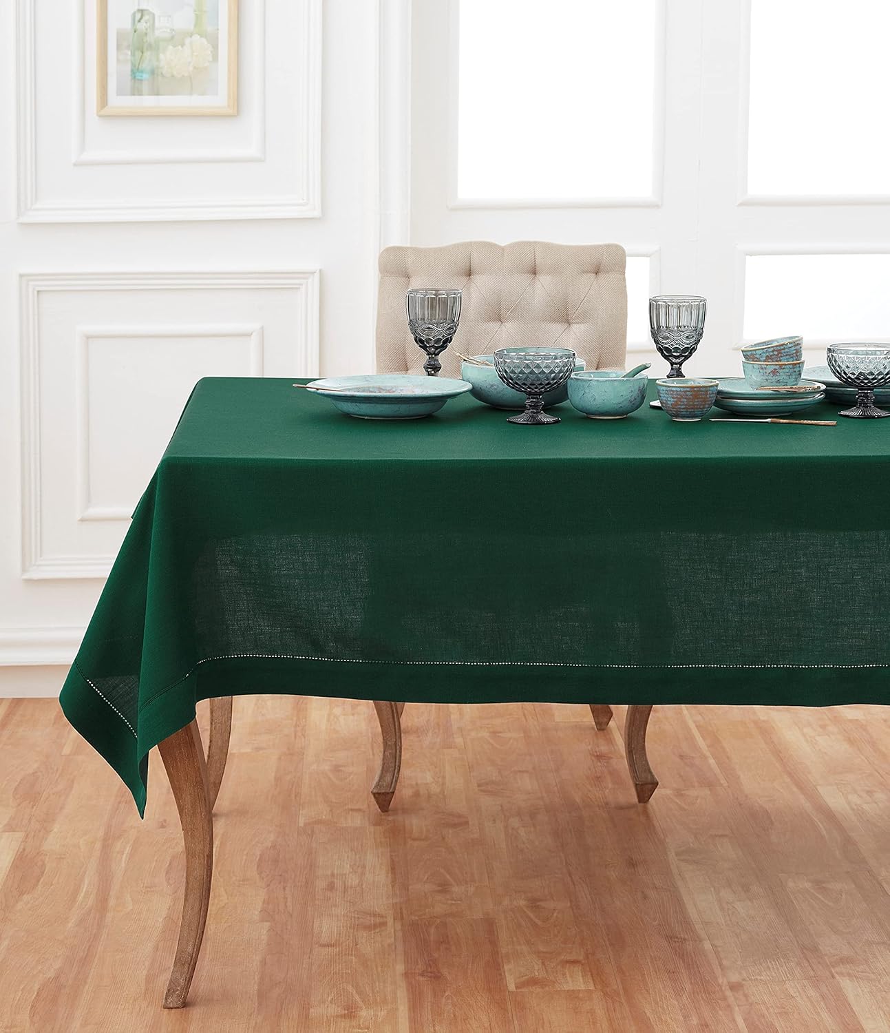 Solino Home Linen Tablecloth 60 x 90 Inch - Classic Hemstitch 100% Pure Linen Rainforest Green Table Cloth for Rectangle Tables - Machine Washable Tablecloth for Fall, Thanksgiving, Christmas, Holiday