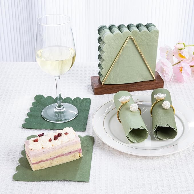 100 Pcs Green Cocktail Napkins Folded 5 x 5 Scalloped Napkins Gradient Color Beverage Napkins Disposable Dessert Napkins for Birthday Party Supplies Wedding