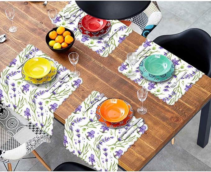 Yibeas Lavender Flowers and Leaves Cloth Napkins Dinner Table Napkins Watercolor Decorative Floral Purple and Green Washable Reusable Napkins Set of 4 Home Holiday Party Wedding