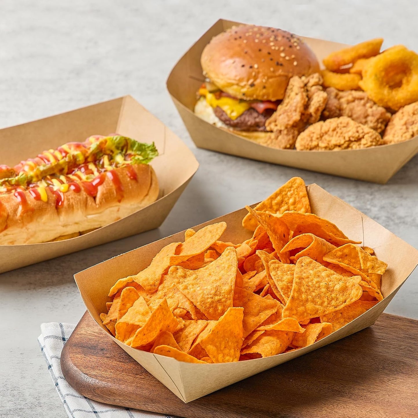 Ocmoiy 5lb Extra Large Paper Food Trays, 100 Pack Heavy Duty Kraft Food Boats Holders Disposable Serving Basket Trays for Nachos, Burgers, Tacos, Fries, Hot Dog, Sandwiches