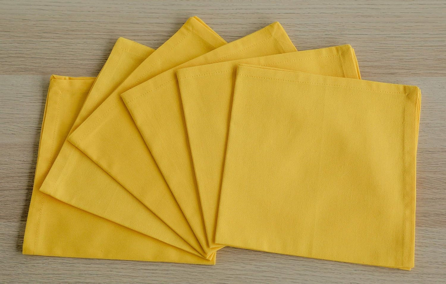 AMOUR INFINI Cotton Cloth Napkins Set of 12 - Soft Premium Dinner Napkins with Hemmed Edges, Hotel Quality 18x18 Inch for Home Dining, Table Decor (Yellow)