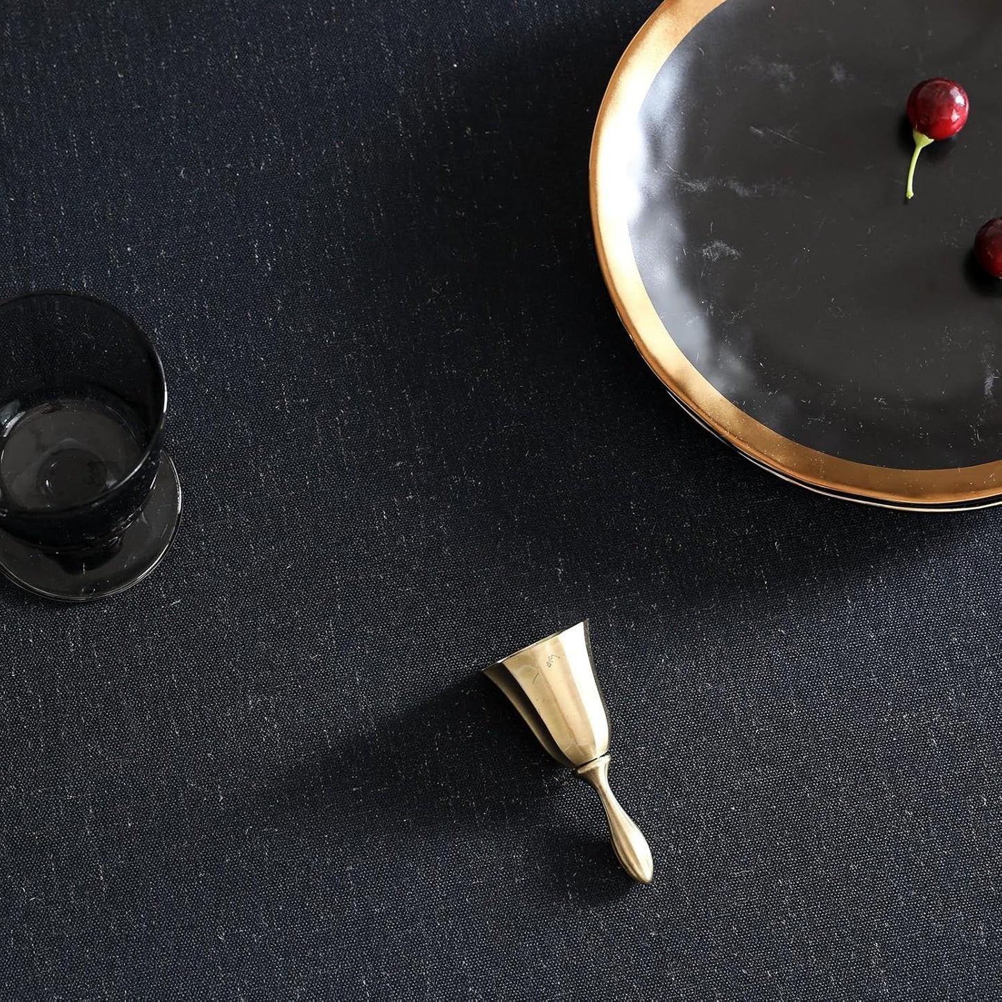 ISAENNE Black Tablecloth for Round Tables,Linen Table Cloth Solid Color Plain Simplicity,Heavy Durable Table Cover for Dining Kitchen Decor Party Banquet,Diameter 67"