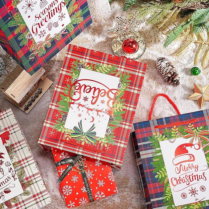 Loveinside Christmas Gift Bags Set, Gold Foil Holiday Wreath & Plaid Design, Medium Size Bags with Handle, Tissue Paper for Christmas Gifts & Party Favors, 4 Pack, 7" X 4" X 9"