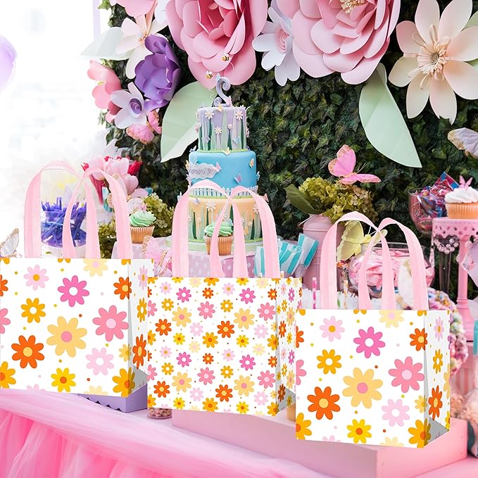 iPartyFun 12pcs Daisy Theme Gift Treat Bags with Handles Groovy Spring Flower Non-Woven Tote Bags 70s Groovy Hippie Chrysanthemum Daisy Decorations for Spring Summer Flower Birthday Wedding Supplies