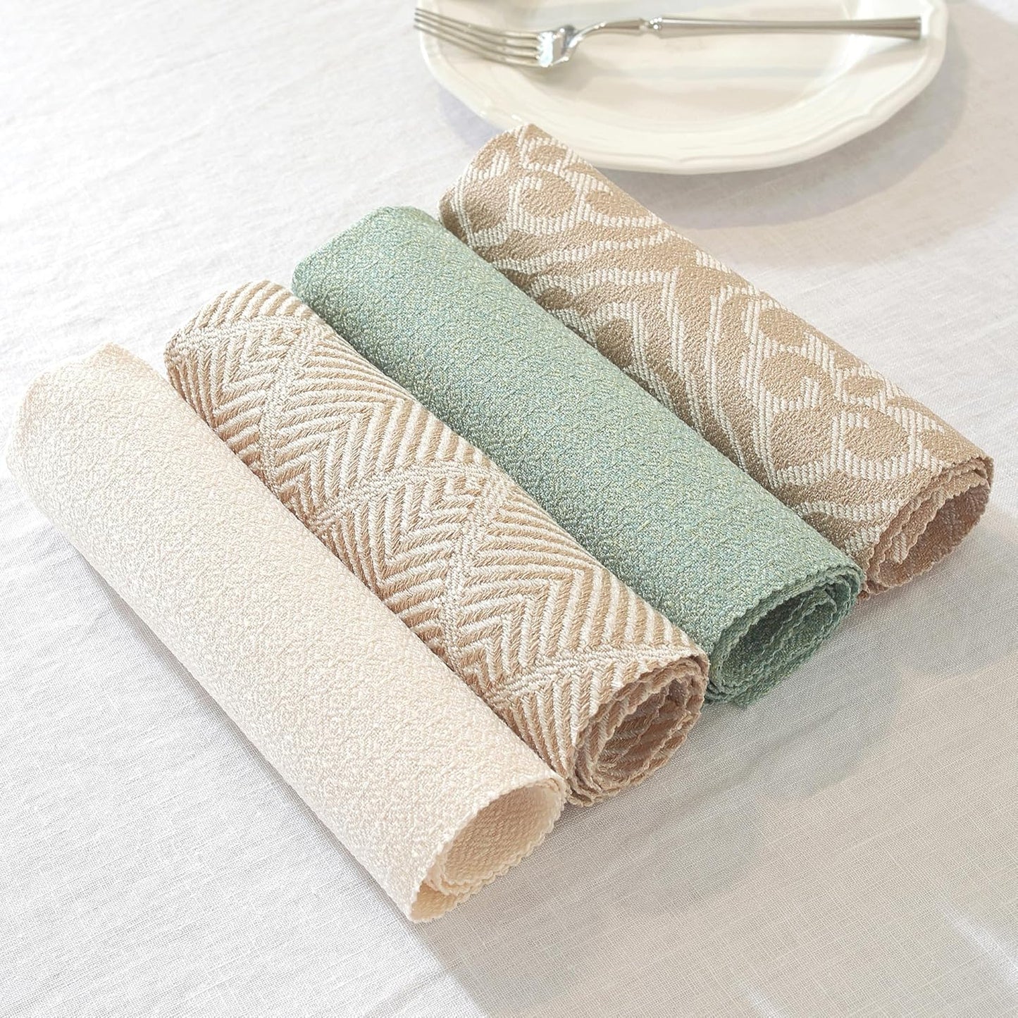 Cloth Napkins Set of 6 Reusable Bohemian,UWWGKK 17x17 Inch Napkins Cloth Washable for Dinner, Restaurant,Wedding,Hotel