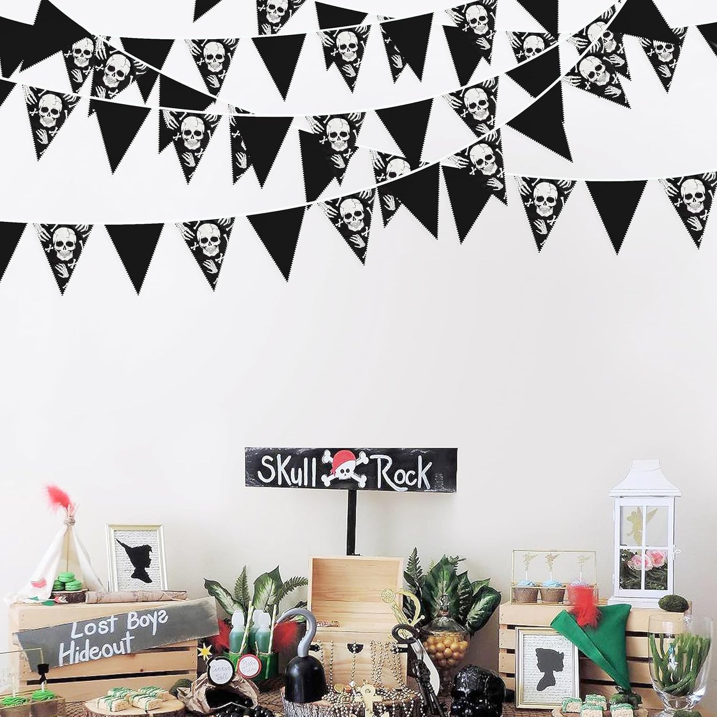 32Ft Black White Halloween Party Decorations Skull Fabric Pennant Pirate Banner Triangle Flag Bunting Garland Streamers for Halloween Pirate Birthday Jolly Roger Wedding Home Outdoor Party Supplies